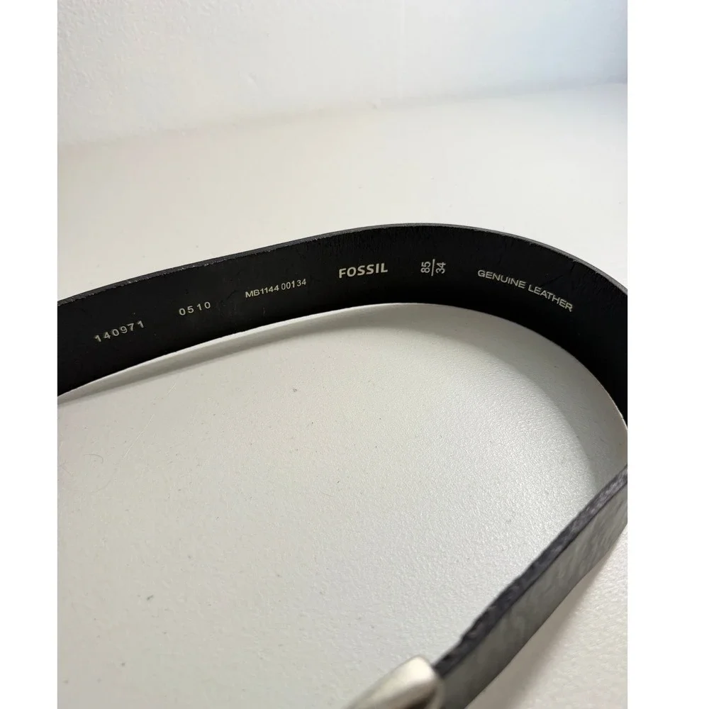 Fossil Mens Black Genuine Leather Belt Silver Buckle‎ Size 85 34